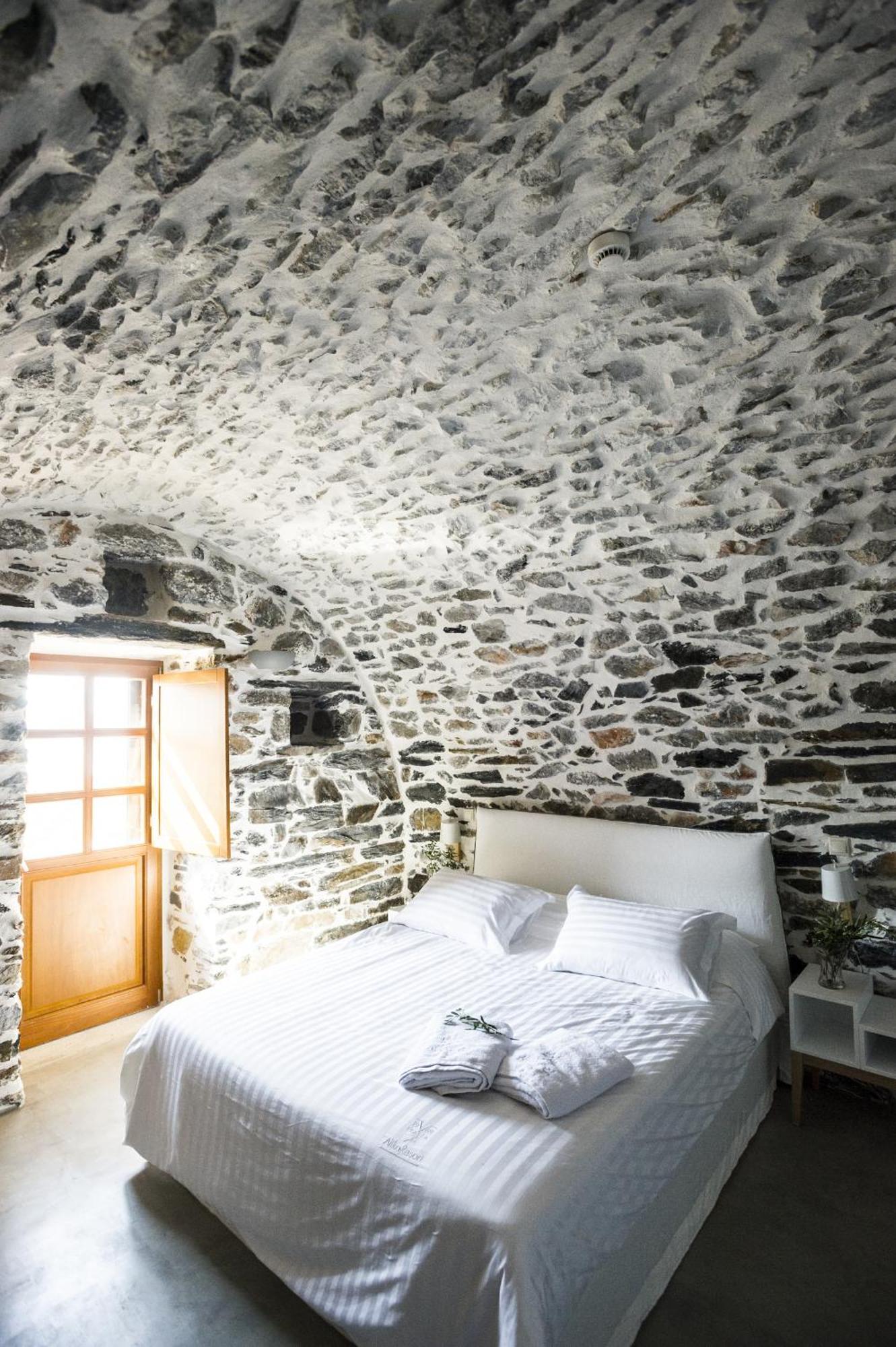 Alika Resort Room photo